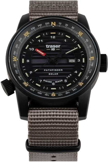 Herrarmbandsur Traser P68 Pathfinder med svart urtavla, grått tygband