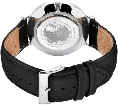 Herrklocka med rund boett i rostfritt stål, svart läderarmband och bygellås