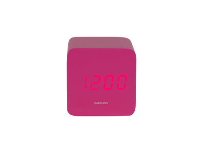 Rosa fyrkantig LED-väckarklocka med lysande 12:00-display