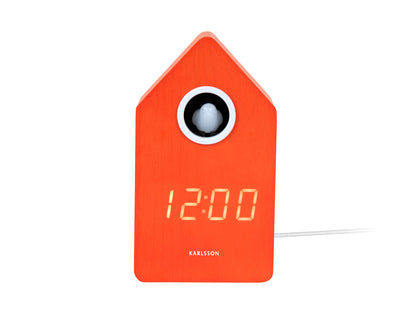 LED-gökur i orange trähölje med LED-siffror 12:00