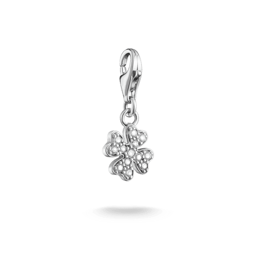 Klöverberlock i 925 sterlingsilver med gnistrande stenar på öglehänge