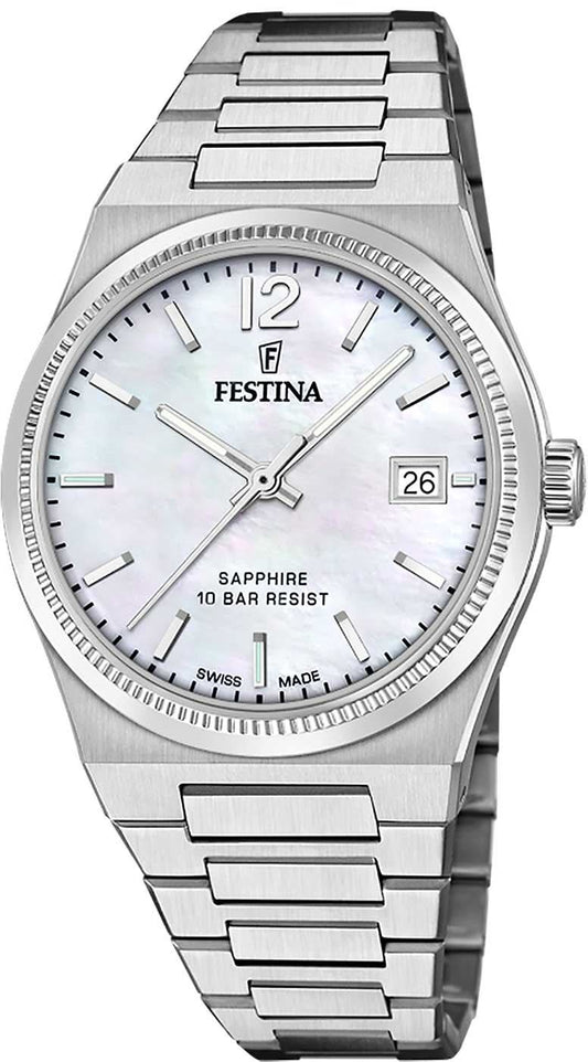 Festina damklocka med silverfärgat armband i rostfritt stål, vit urtavla och datumfönster.