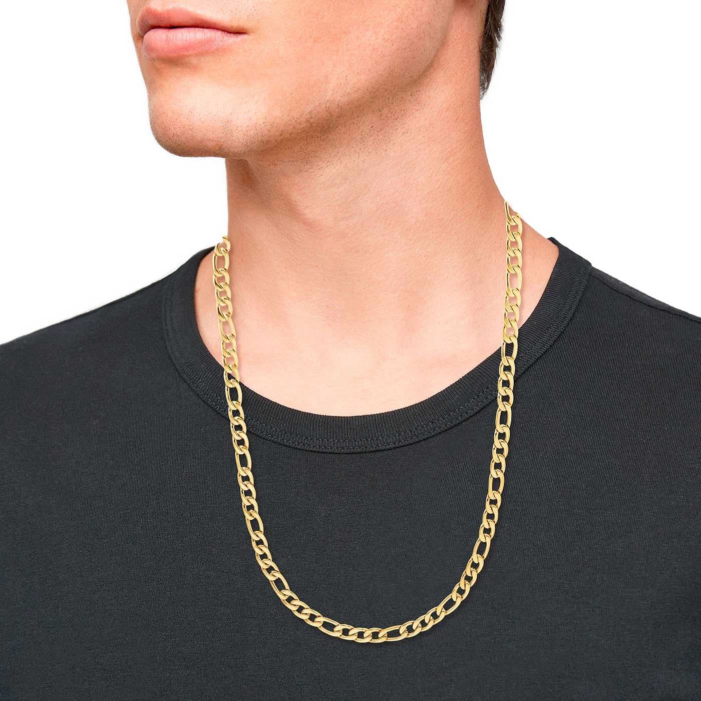 Figarohalsband i guld på modell, länkarmband i figarostil