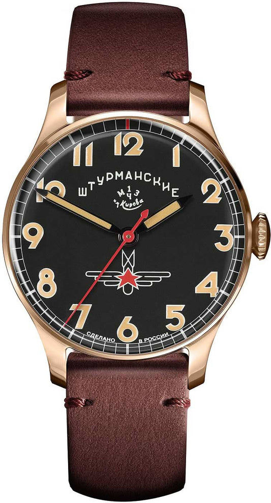 Analog herrklocka med mörk urtavla och brunt läderarmband