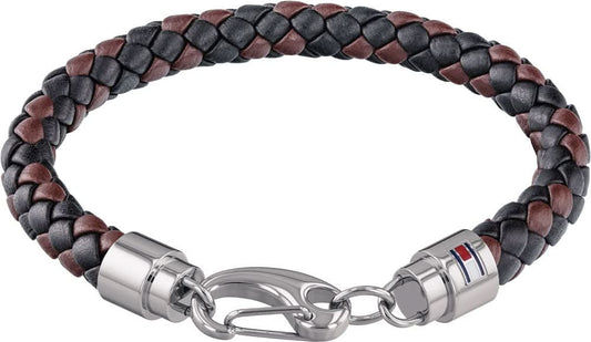 Läderarmband från Tommy Hilfiger med flätat band och silverfärgat lås