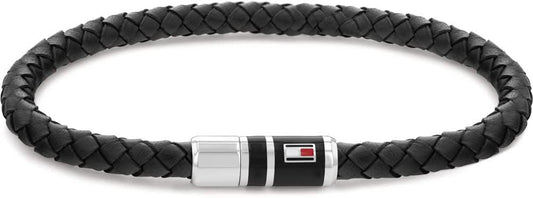 Flätat svart läderarmband med silverfärgad spänne och Tommy Hilfiger-logotyp