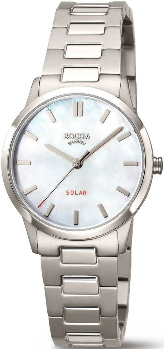 Damklocka i rent titan med solcellsdrift, silverfärgat metallarmband och vit urtavla