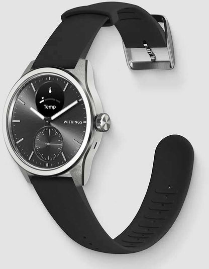 Smartklocka med svart silikonarmband, silverfärgat hölje, svart urtavla och metallspänne