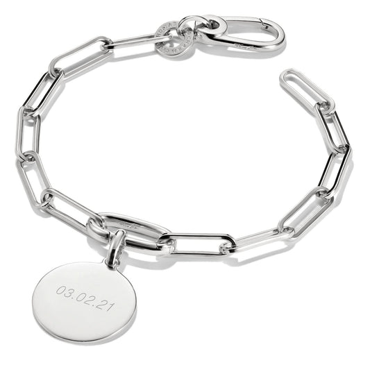 Armband i silver med pappersclips-länkar och rund berlock, karbinhake-lås