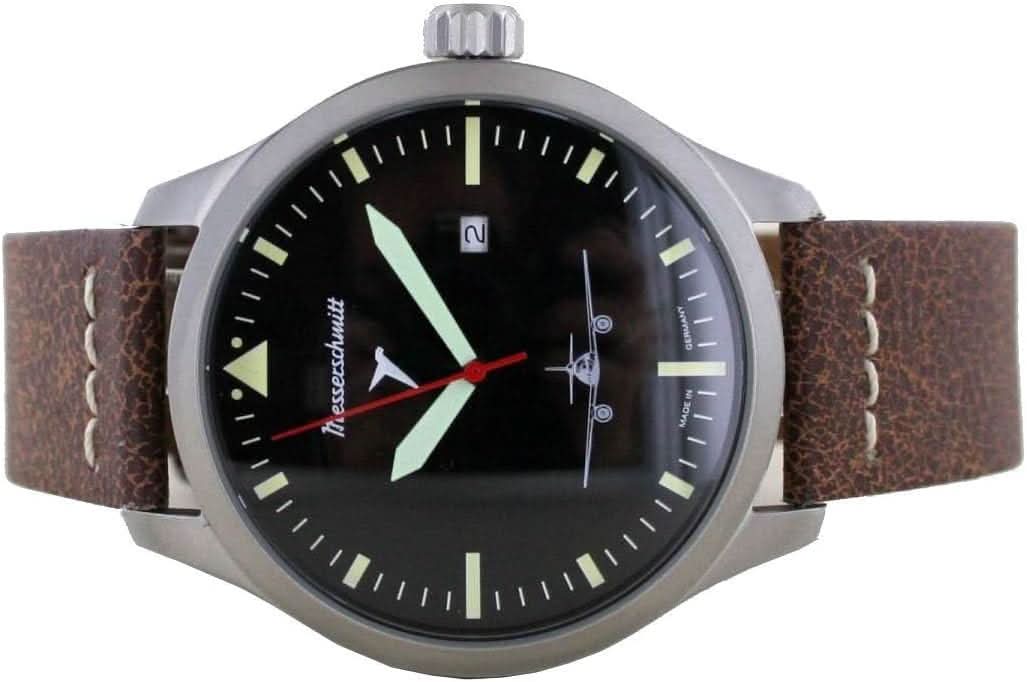 Herrklocka Messerschmitt med svart urtavla, brunt armband och synlig krona