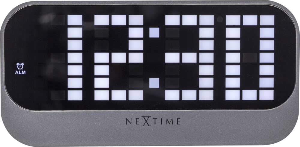 Nextime bordsklocka med LED-blockdisplay och larm, grått akrylhölje