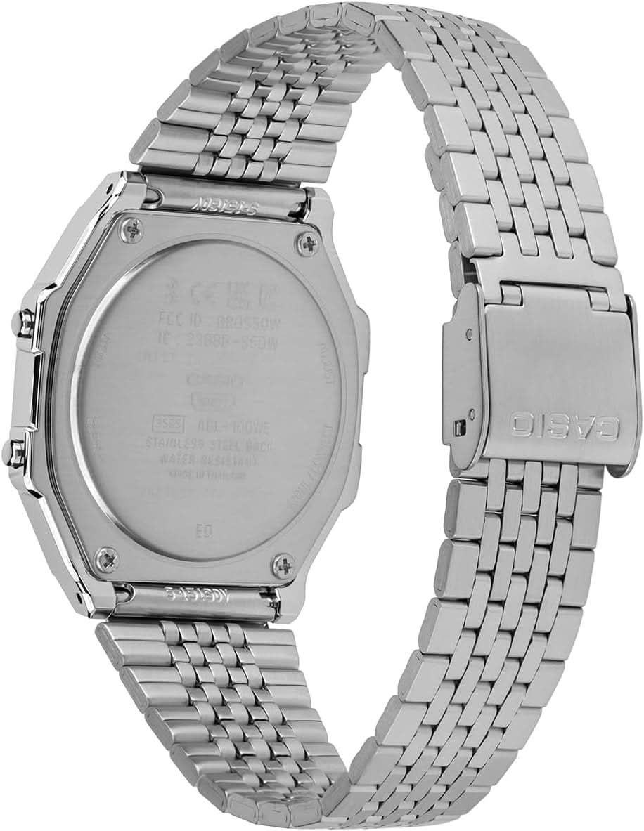 Casio stegräknare klocka, baksida i rostfritt stål och armband i metallänk