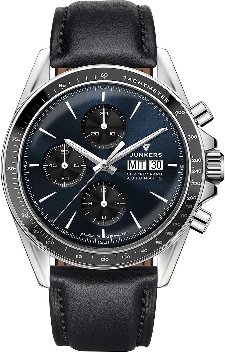 Junkers herrur med svart läderarmband, blå urtavla och kronografdetaljer.