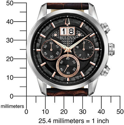 Bulova herrklocka med svart urtavla, kronograf-subdialer, skeletterat mönster och boettring