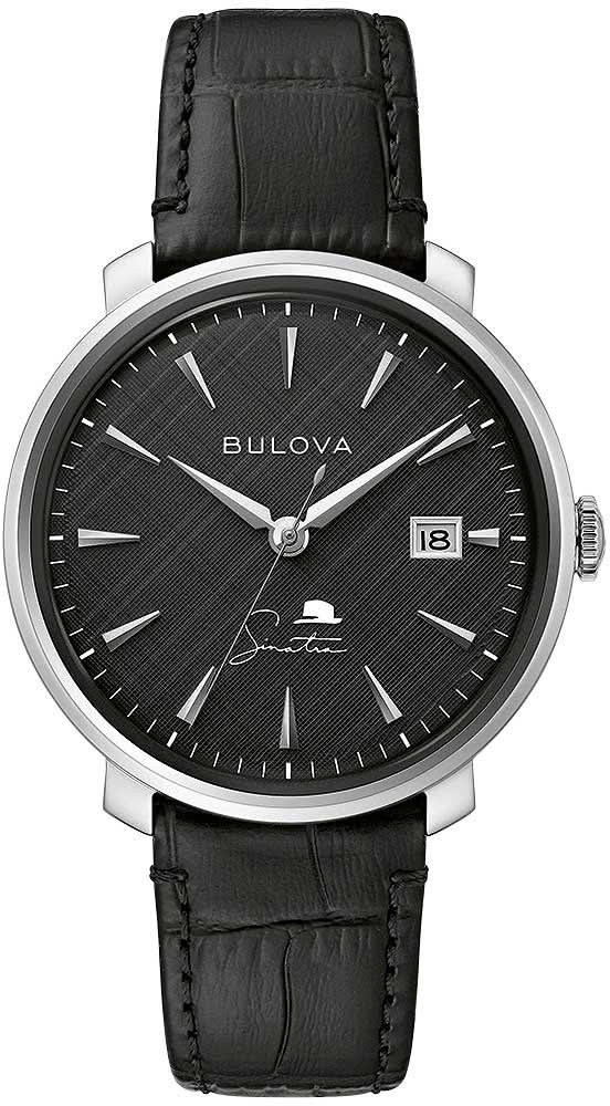 Bulova herrklocka med svart urtavla, silverfärgat hölje och svart läderarmband