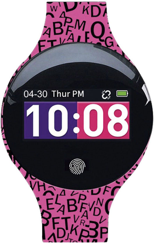 Smartklocka med svart urtavla och rosa armband med bokstäver