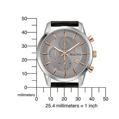 Chronograph-Uhr mit Größenmaßstab: graues Zifferblatt, Edelstahlgehäuse, schwarzes Lederarmband