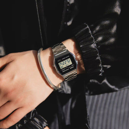 Casio Vintage A158WEA-1EF klocka • Ikonisk retrodesign • Armband i rostfritt stål