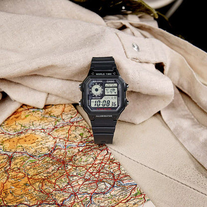 Casio herrklocka med svart plastboett och digital display