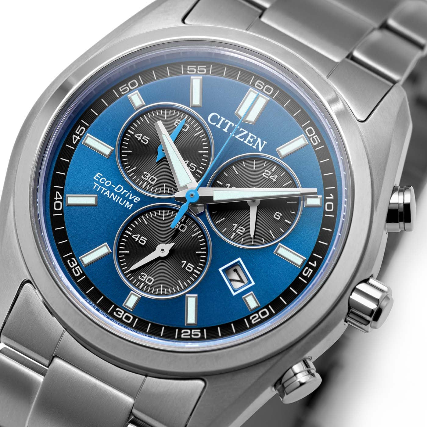 Citizen Super Titanium herrur, blå urtavla med multifunktionsregister och index