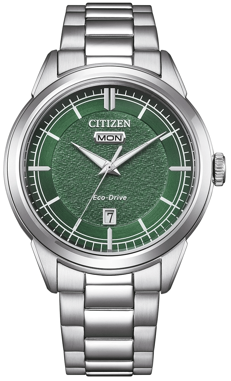 Citizen Eco-Drive herrur med grön urtavla, silverfärgat metallarmband och visare.