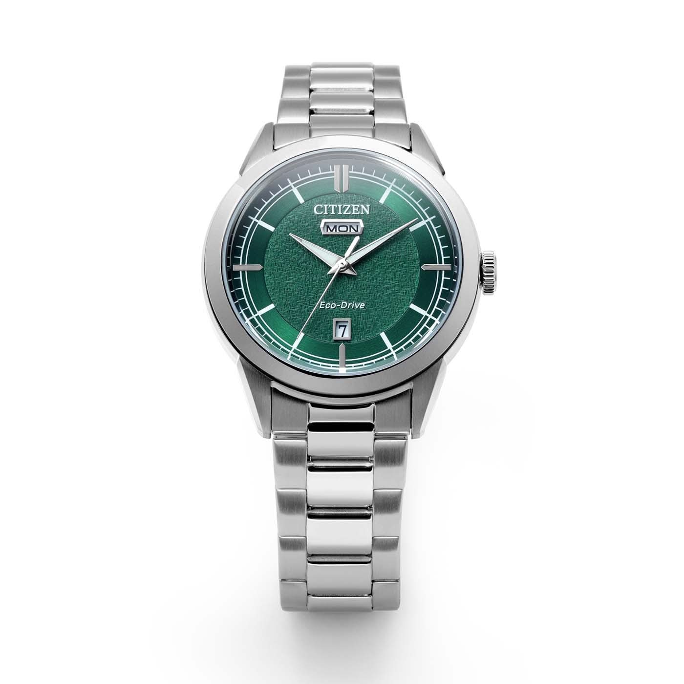 Citizen Eco-Drive herrklocka med grön urtavla, silverfärgade streckindex och visare.