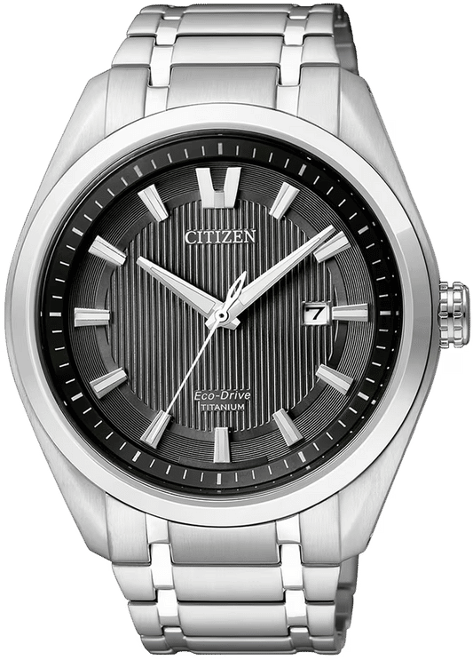 Citizen Herrenuhr mit Metallarmband, rundem schwarzem Zifferblatt und Datumsanzeige bei 7