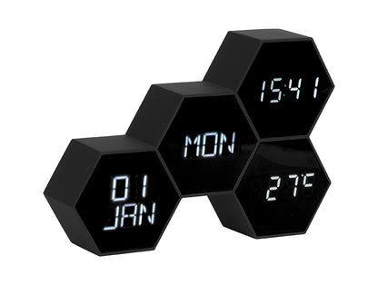 Sexkantig LED-väckarklocka i svart med tre digitala displayer