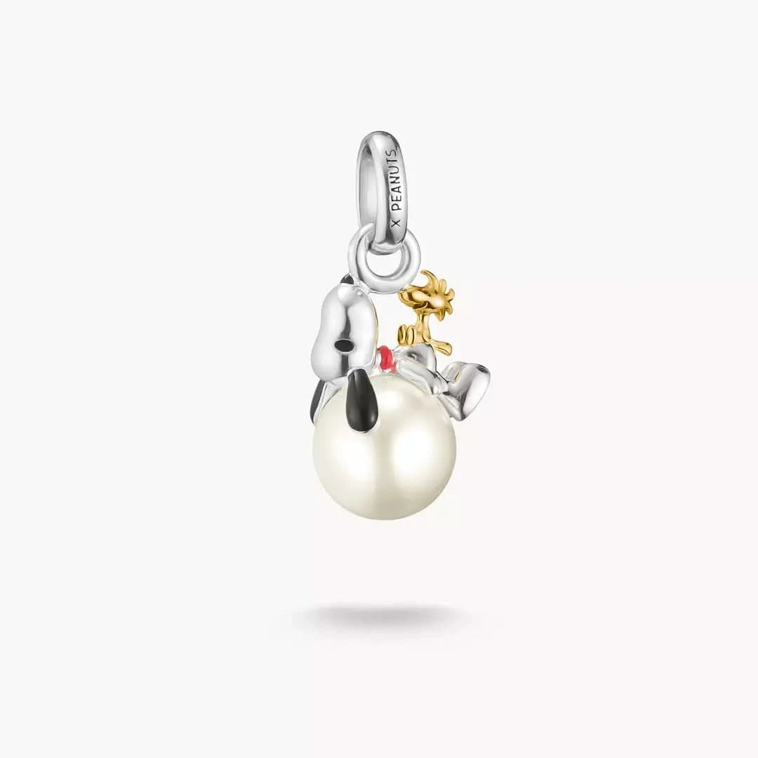 Charmhänge med pärla, silverfärgad, Snoopy och Woodstock-motiv