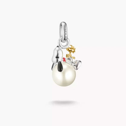 Charmhänge med pärla, silverfärgad, Snoopy och Woodstock-motiv