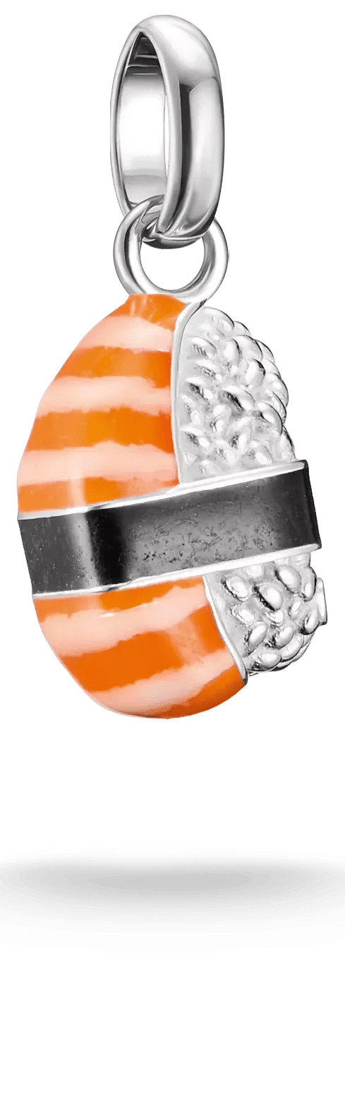 Berlock i silver med sushi-motiv i orange och vitt, med rund ögla