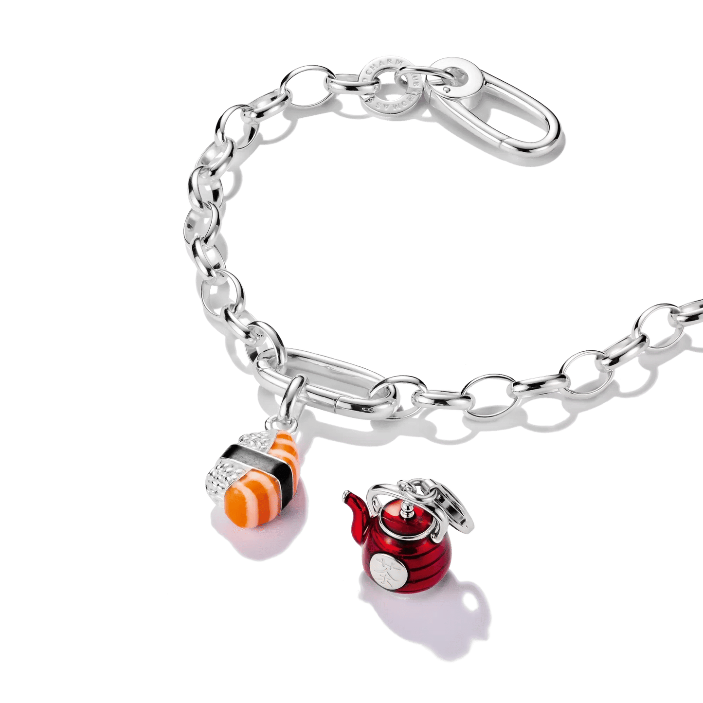 "Silarmband med pansarlänk och sushi-berlock i orange och vitt"