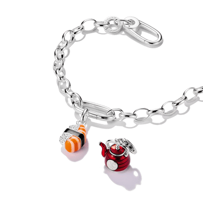 "Silarmband med pansarlänk och sushi-berlock i orange och vitt"