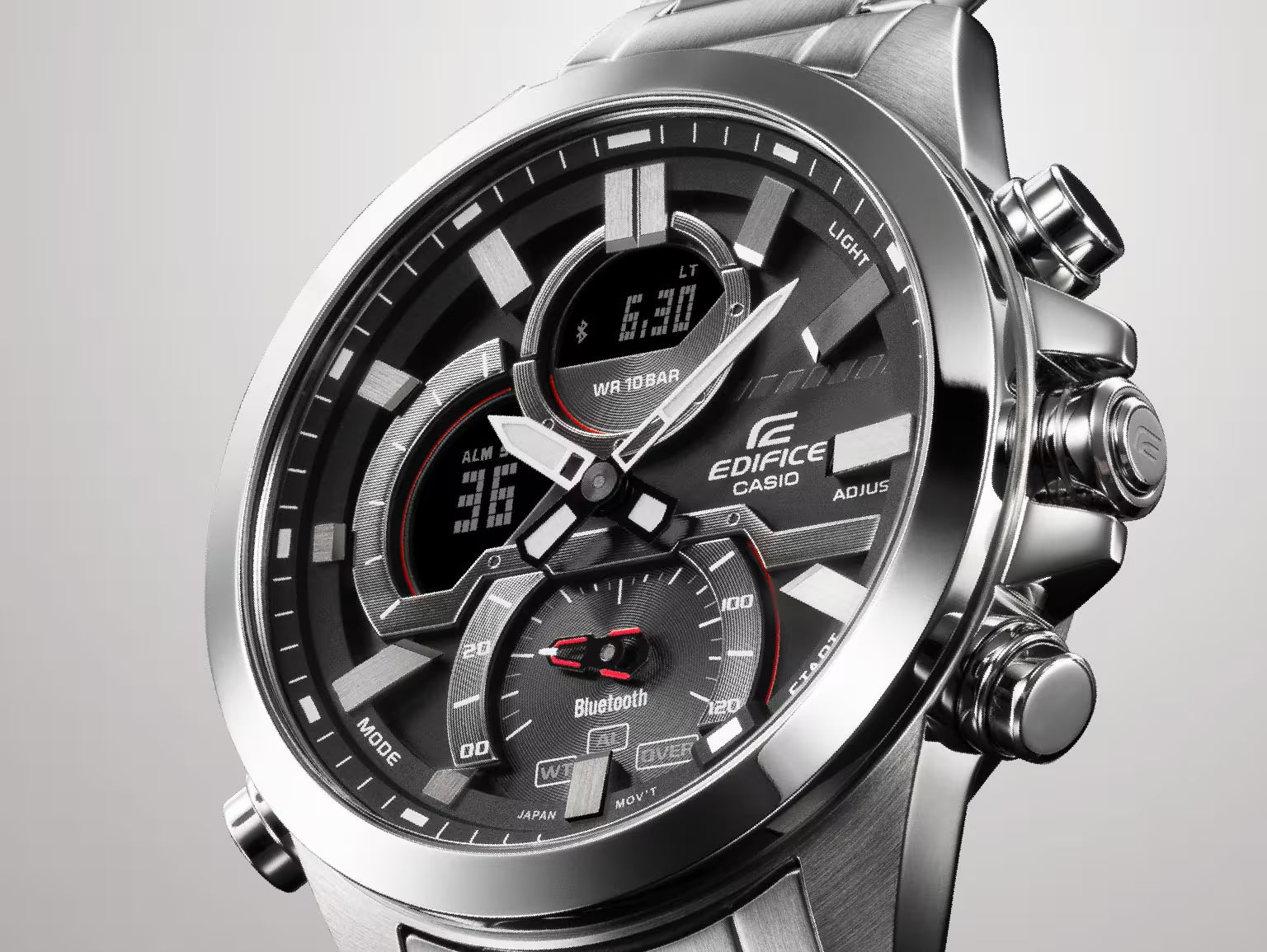 Casio Edifice herrklocka med svart urtavla, silverfärgat boett och röda detaljer