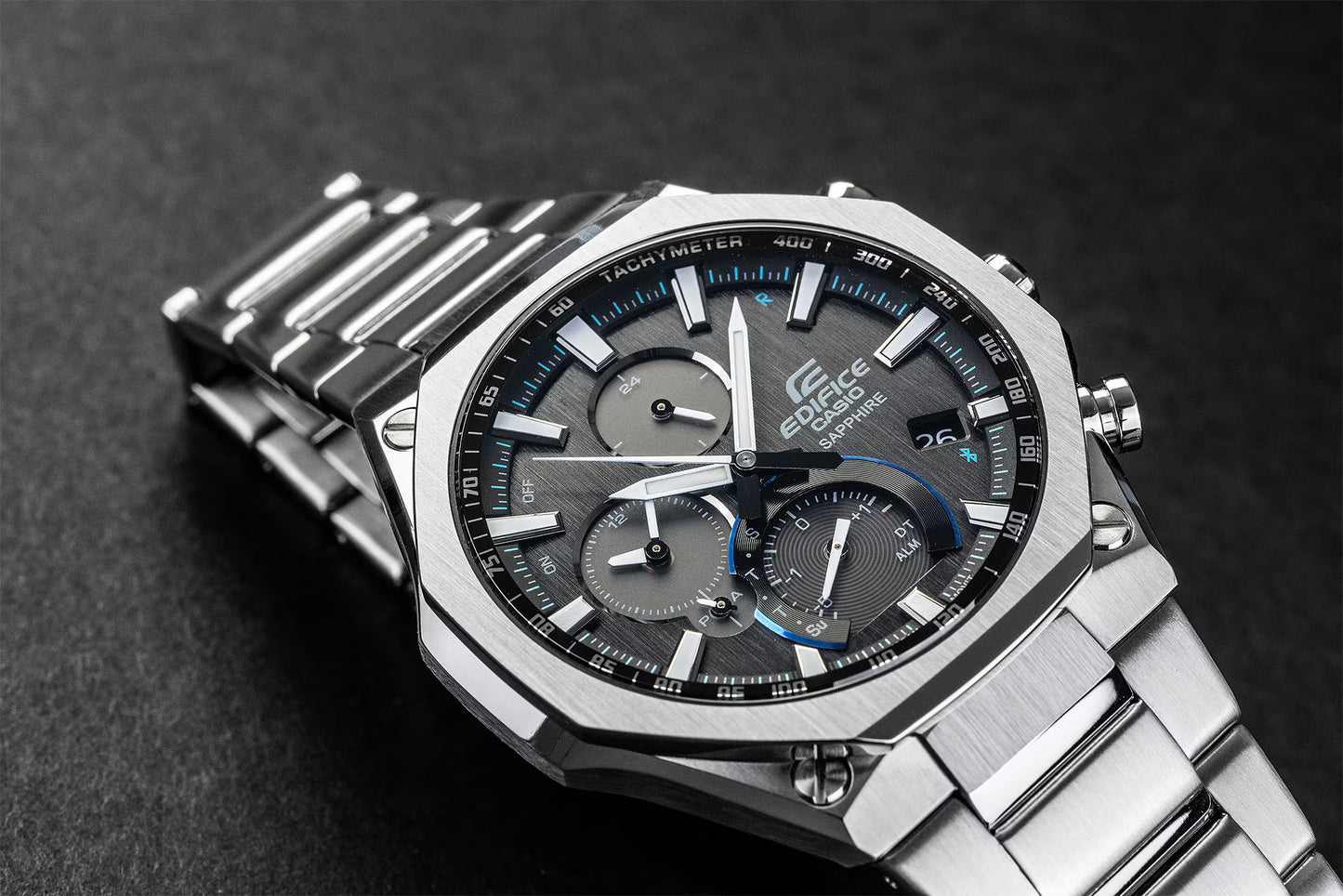Casio Edifice EQB-1100D-1AER herrklocka • Smarta funktioner • Tough Solar