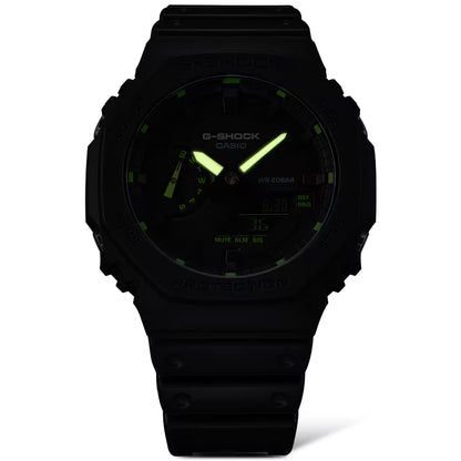 Casio G-Shock GA-2100-1A3ER herrklocka, rund svart urtavla med gröna markeringar