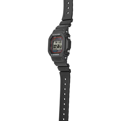 Casio G-Shock GW-M5610U-1ER herrklocka • Tough Solar • Radiostyrd