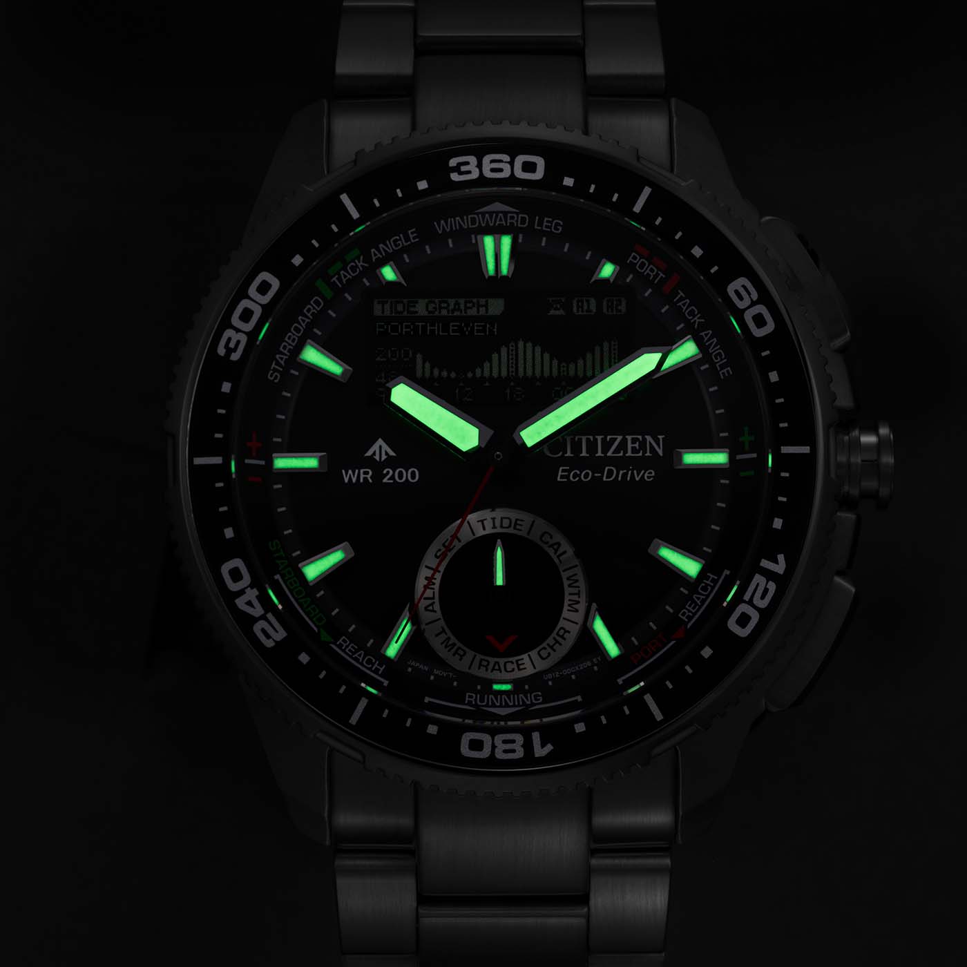 Herrenarmbanduhr Citizen PROMASTER in Schwarzoptik, schwarzes Zifferblatt mit grünen Markierungen