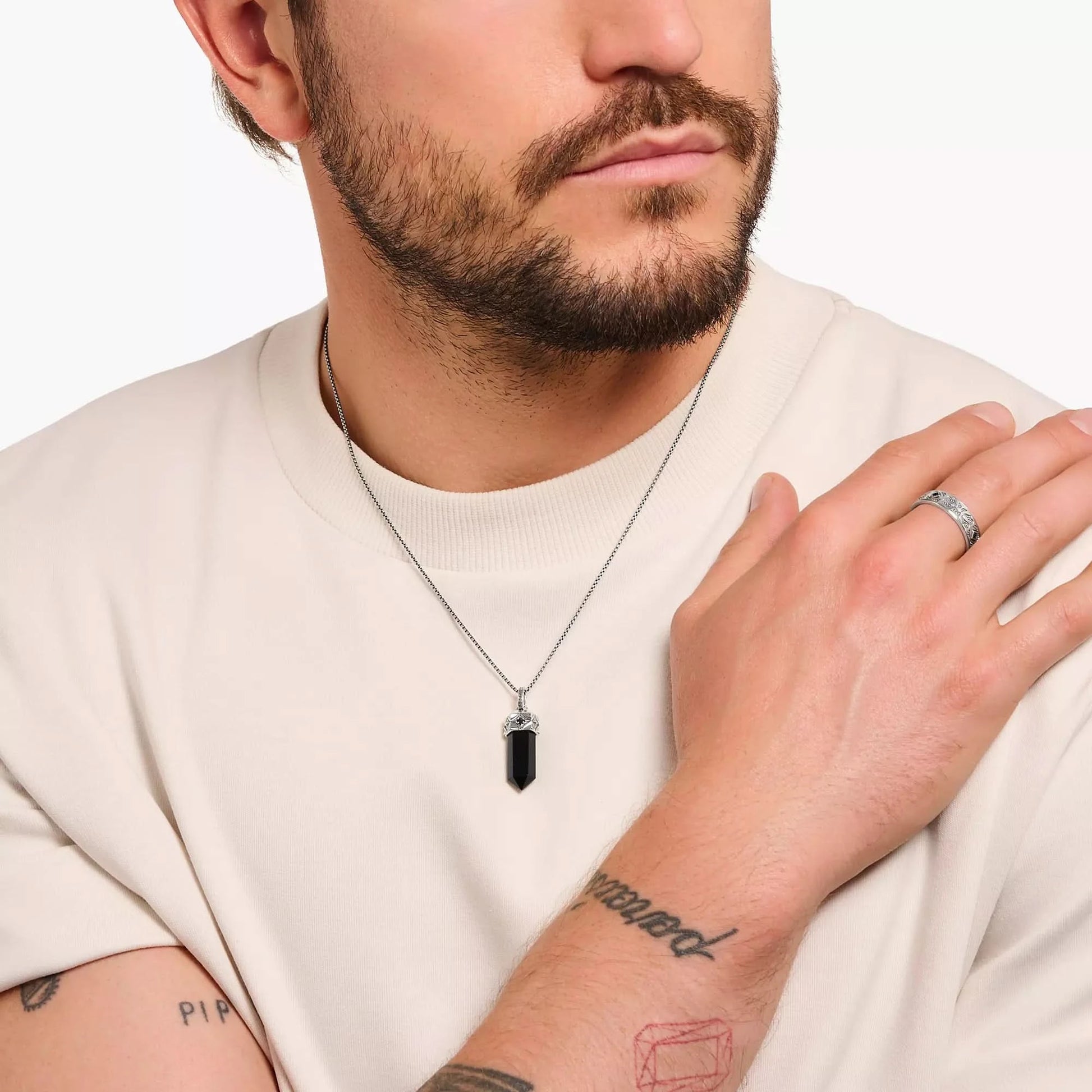 Halsband med THOMAS SABO-berlock och svart onyxkristall på band