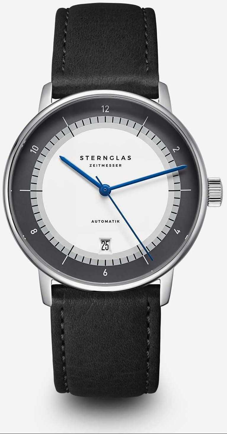 Sternglas herrur med vit urtavla, svart läderarmband och blå visare