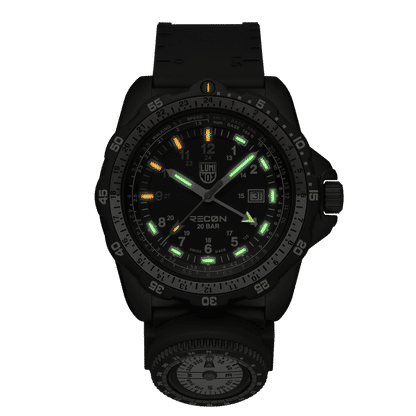Luminox RECON herrklocka med självlysande markörer på svart urtavla och svart armband