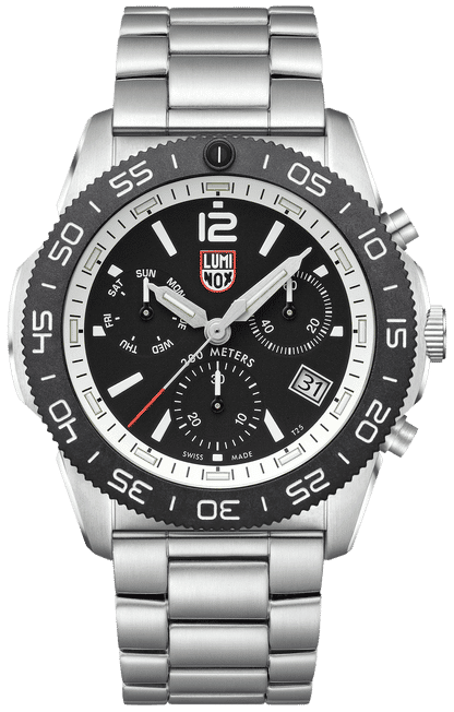 Herrarnas kronograf med silverfärgat hölje och armband, svart urtavla och tachymeter-ring