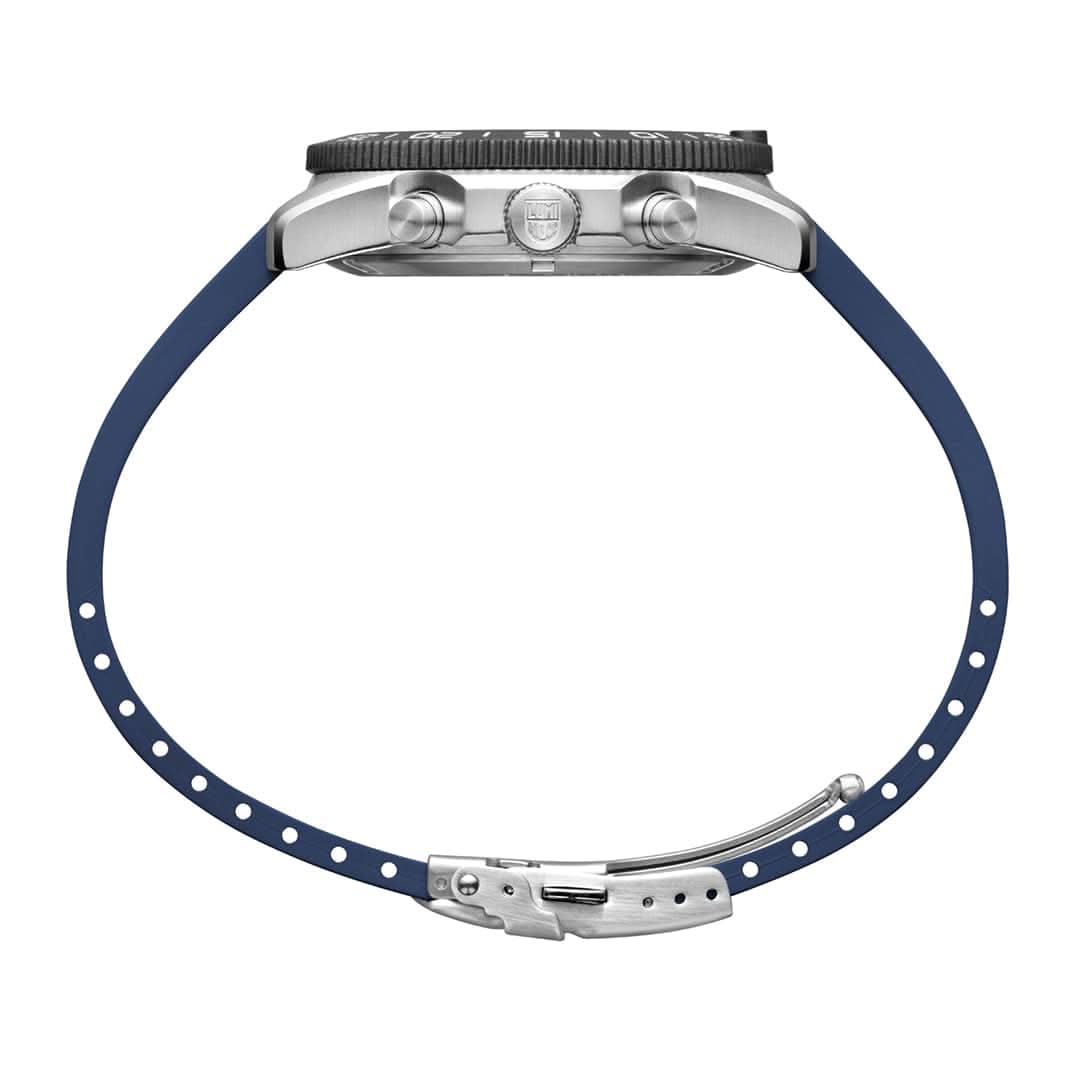 Dykarklockarmband med spänne, blått silikon med prägling