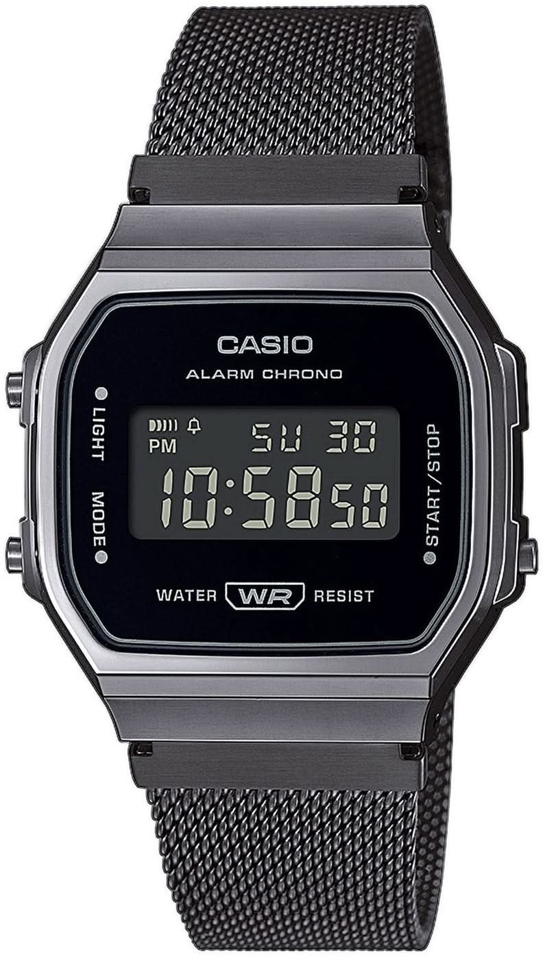 Digital Casio-klocka med svart metallarmband och åttkantigt hölje