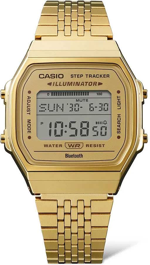 Guldpläterad Casio stegräknare herrklocka med digital display och metallarmband