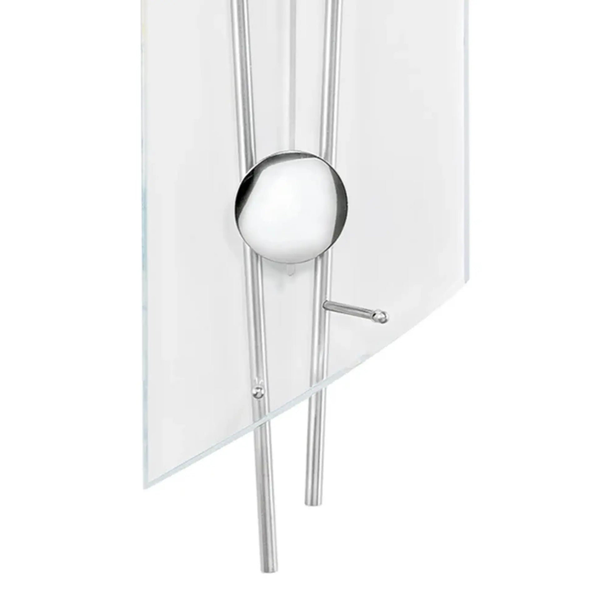 Wanduhr mit silbernen Stäben und rundem Pendelknauf, klarer Glasscheibe