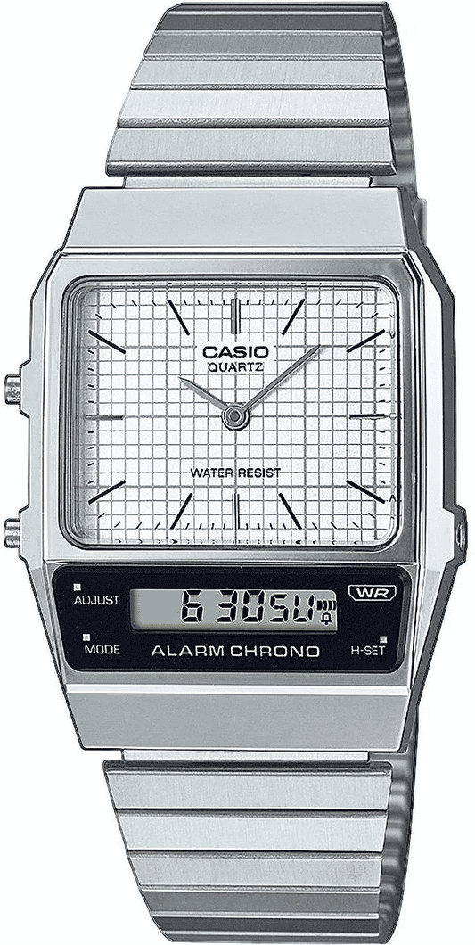 Casio Vintage-klocka med silverfärgat metallband, rektangulär urtavla och digital display