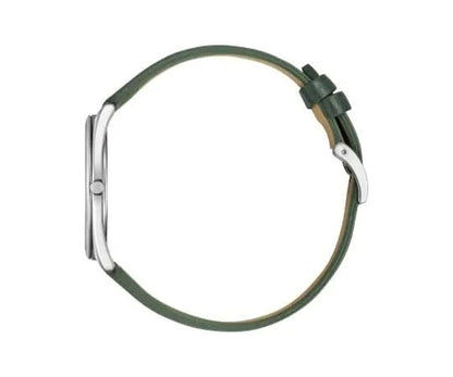 Herrklocka: sidovy med grönt läderarmband och silverfärgat hölje
