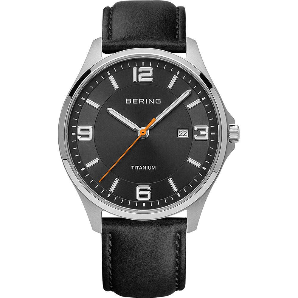 Herrenarmbanduhr mit schwarzem Zifferblatt, Datumsfenster und schwarzem Lederband, Titangehäuse