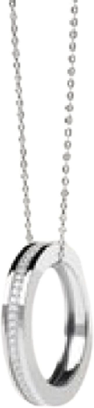 Närbild: Halsband i 925 sterling silver med ovalt hänge och zirkoniastenar